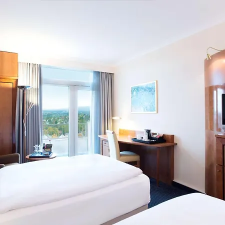 Hotel Nh 4*