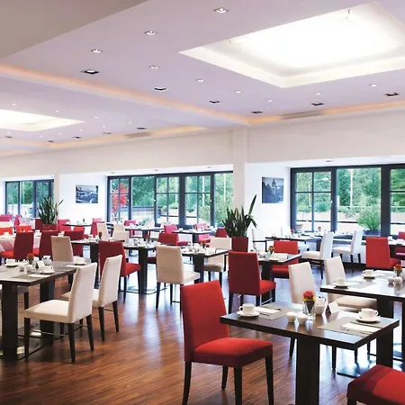 Hotel Nh 4*