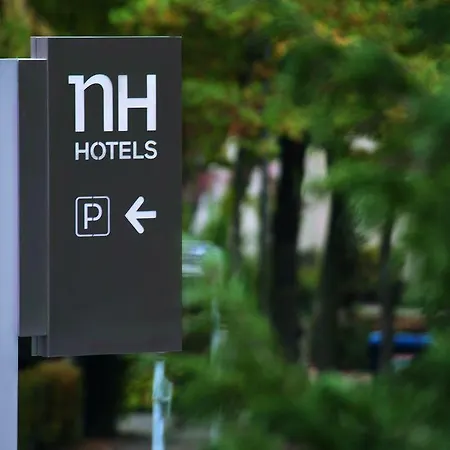 Отель Nh